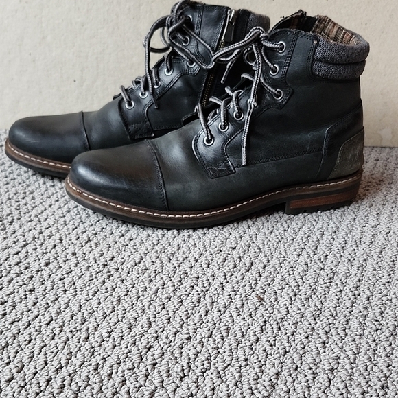 Outpost Makers Other - Men's Outpost Maker's Black Leather Inside-Zip with Tie Ankle Boot Size 11